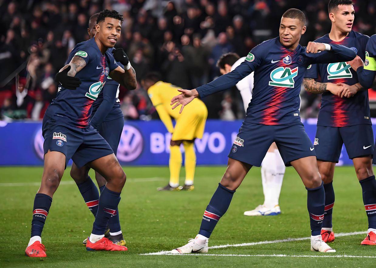 百出, ae, 惜败马赛