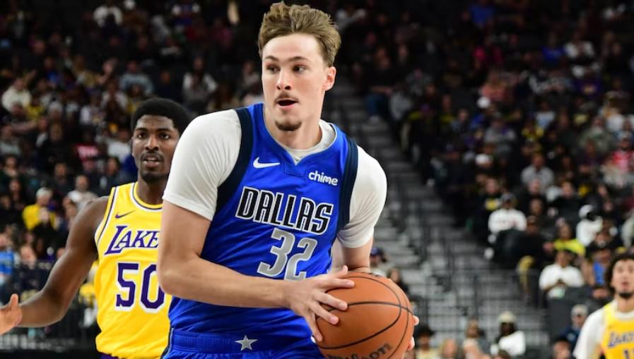 会在高水平, 出色